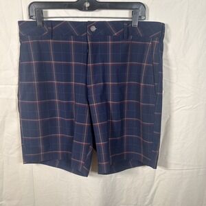 Walter Hagan Performance 11 Blue Plaid Gold‎ Shorts 34